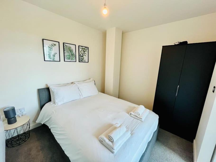 Lovely 1 Bed In Old Trafford Apartment Manchester